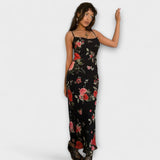 Robe courte ajustée avec imprimé floral et bretelles